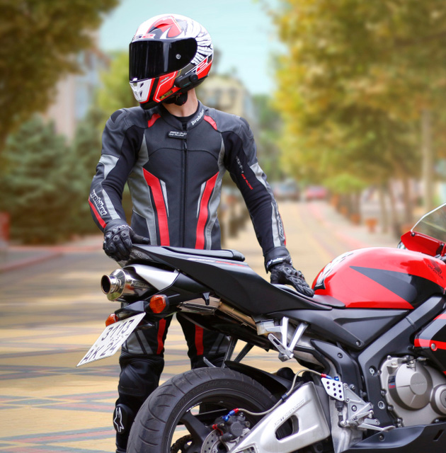 Moto Wear